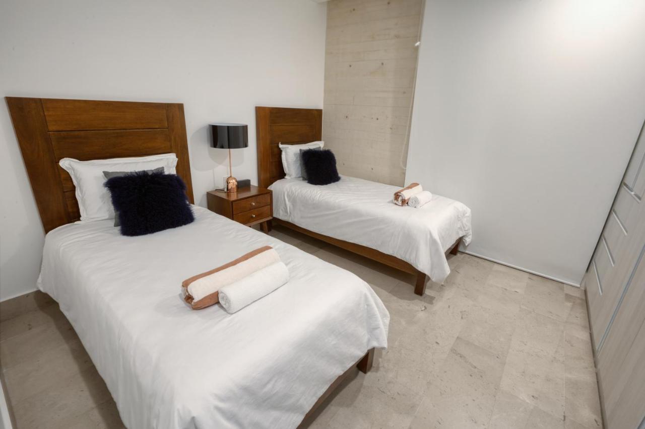 Astonishing Condo With Balcony In A Private Complex With Pool And Gym Playa del Carmen Exterior foto